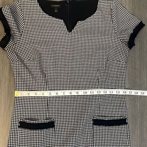 Talbots Houndstooth Sheath Dress Navy Blue and White Dress with pockets Size 6 - Picture 9 of 10